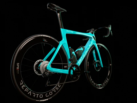 Bianchi Oltre RC 带有经典天蓝色涂装公路自行车 3D 模型