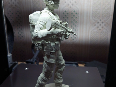 Military man with an assault rifle Fn Scar L 3D 프린트 모델