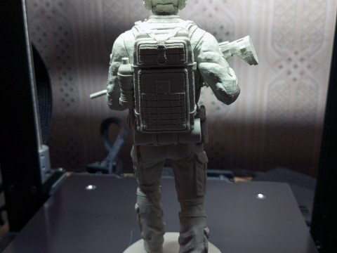 Military man with an assault rifle Fn Scar L 3D 프린트 모델