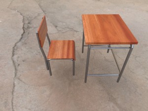table and chair for classroom lowpoly 3D मॉडल
