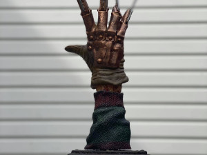 Freddy Krueger hand 3D Print Model