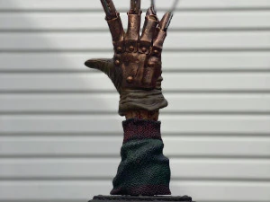 Freddy Krueger hand 3D Print Model