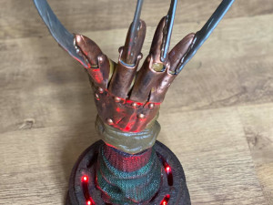 Freddy Krueger hand 3D Print Model