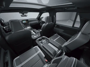 Lincoln Navigator 2017 3D Model