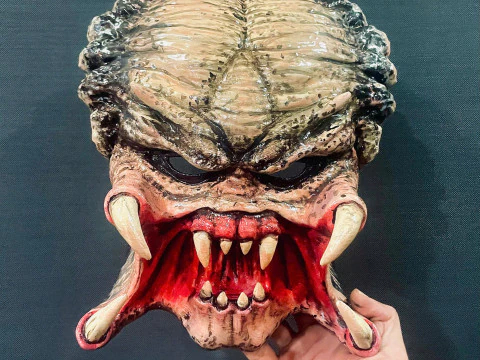 The Predator Mask Decor Wearable - Halloween cosplay 3D Print Model