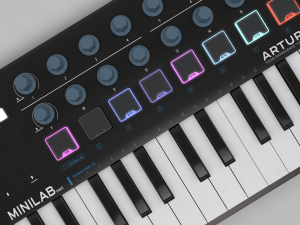 keyboard arturia miinilab mkii - c4d and vrayforc4d setup Modèle 3D