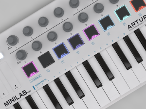 keyboard arturia miinilab mkii - c4d and vrayforc4d setup Modèle 3D