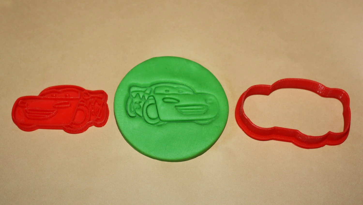 lightning mcqueen - cookie cutter 3D Print Model .c4d .max .obj .3ds .fbx .stl .blend 