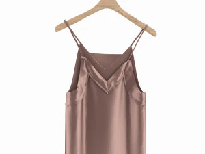 Clothing on Hanger 6 3D Model