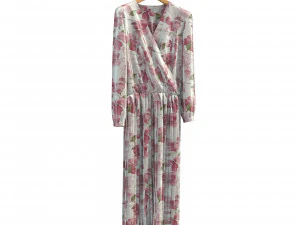 Clothing on Hanger 7 3D Model