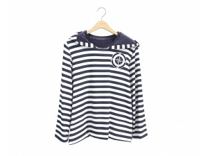 Clothing on Hanger 9 Model 3D