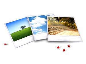 polaroid pictures with thumb tacks 3D 모델