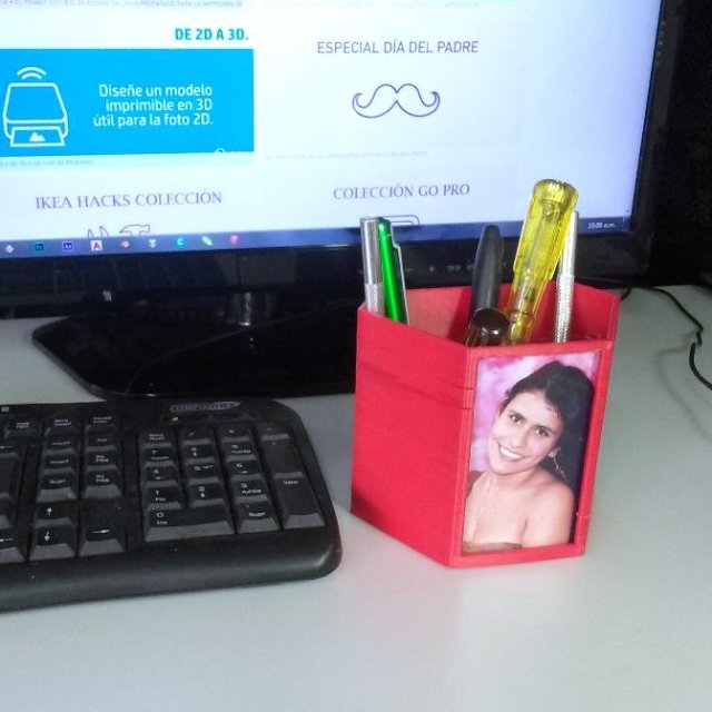 pencil pot photo holder 3D 打印模型 .c4d .max .obj .3ds .fbx .stl .blend 