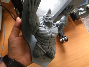 Shelf Rhino Model Cetak 3D