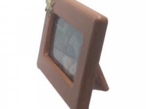 photo frame 125x8585x45 with eguzkilore and with leg 3D 打印模型