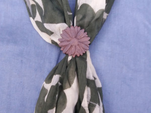 scarf buckle triple ring with daisy and diameter 28mm Modello di stampa 3D