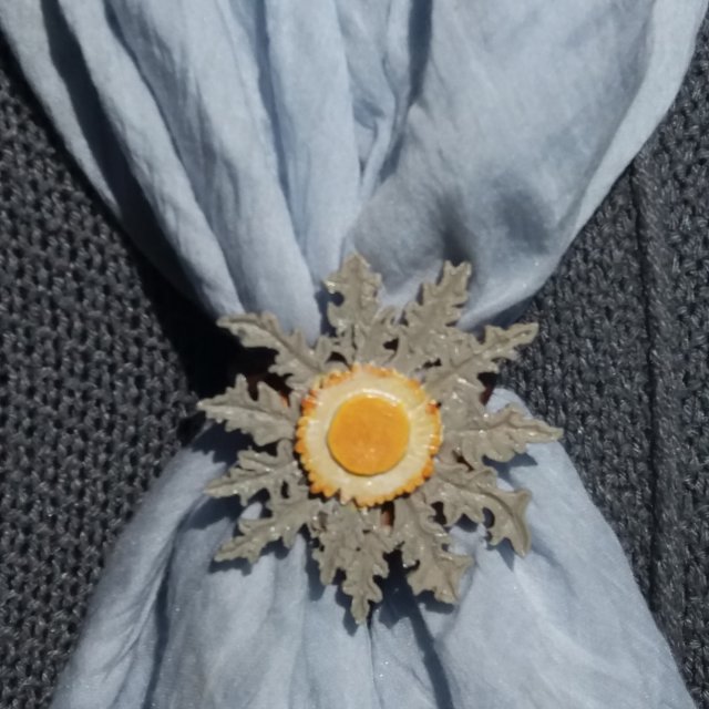 scarf buckle triple ring with eguzkilore and diameter 28mm Model do druku 3D .c4d .max .obj .3ds .fbx .stl .blend 