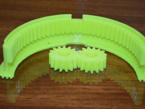 齿轮和新月形飞人看门人梅赛德斯 3D 打印模型 3D 打印模型