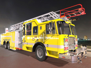 firetruck seagrave 2006 43k low-poly 3D मॉडल