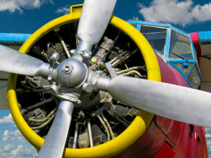 airplane engine and propeller pendant 3D 打印模型