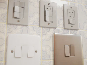 लाइट स्विच संग्रह - 5 मॉडल-लो पॉली-हाई पॉली - पीबीआर और गैर-पीबीआर सामग्री के लिए बनावट 3D मॉडल