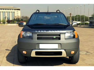land rover freelander suv car rigged and animated Modèle 3D