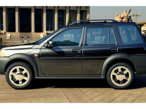 land rover freelander suv car rigged and animated Modèle 3D