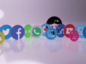 &Iacute;cones de m&iacute;dia social 3D low-poly Modelo 3D