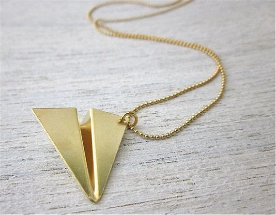 minimal plane necklace 3D Model .c4d .max .obj .3ds .fbx .stl .blend