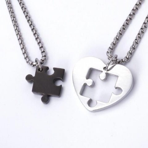 heart puzzle necklace Modelo 3D .c4d .max .obj .3ds .fbx .stl .blend 
