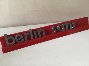 berlin sans font uppercase and lowercase 3d letters stl file Modèles 3D en vedette