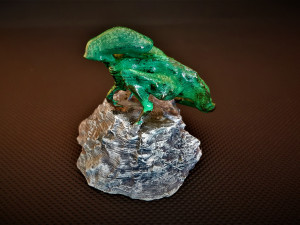 alien figure retro Model 3D