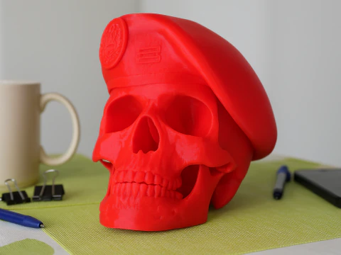 印刷およびレンダリング可能なペルー軍ベレー帽の頭蓋骨 3Dプリントモデル