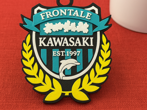 J1 Kawasaki Frontale keychain badge color printable and renderable 3Dプリントモデル