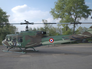 helikopter uh 1 Modelo 3D