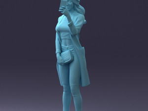 000132 Stylish Woman Taking a Selfie 3D 모델