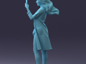 000132 Stylish Woman Taking a Selfie 3D 모델