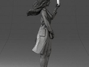 000132 Stylish Woman Taking a Selfie 3D 모델
