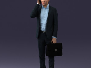 man with phone 0117 3D 模型
