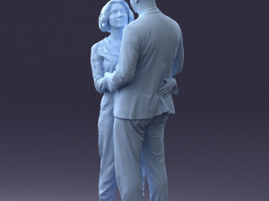000101 Elderly Couple Embracing 0105 3D Model