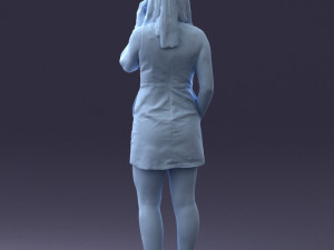 woman with smartphone 0122-2 3d print ready Modelo de Impressão 3D