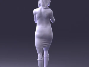 000381 Sci-Fi Female Hero With Futuristic Blaster 3dp 3D Print Model