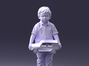 000194 Sad Little Boy Holding Toy Car 1016 3Dモデル