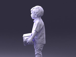 000194 Sad Little Boy Holding Toy Car 1016 3Dモデル
