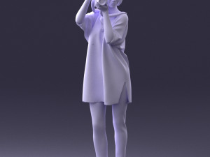 000143 Young Woman with a Camera 0629 3dp 3D Принт Модель
