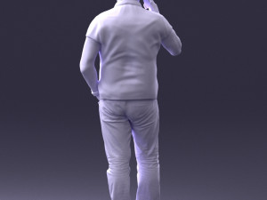 man in green t shirt 0041 3d print ready Modèles 3D en vedette