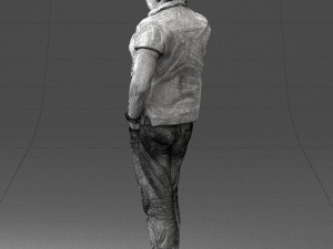 man in green t shirt 0041 3d print ready Modèles 3D en vedette