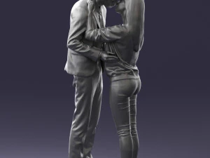 000444 Realistic Young Couple Embracing 3dp 3D Print Model