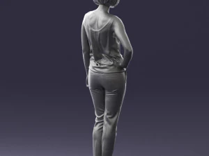 000538 Elegant Woman in Red Outfit Fashion Female Character 3D Model