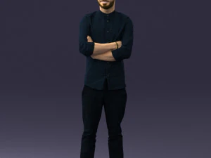 homem com roupas pretas 0195 Modelo 3D